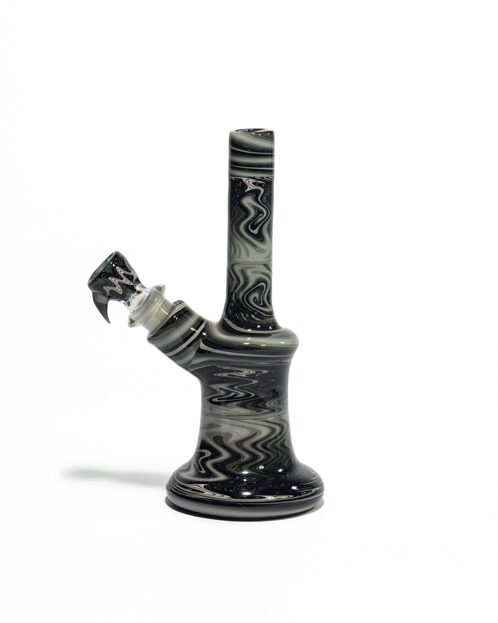 Gobs Glass - Re Wig-Wag Bong - Black & White