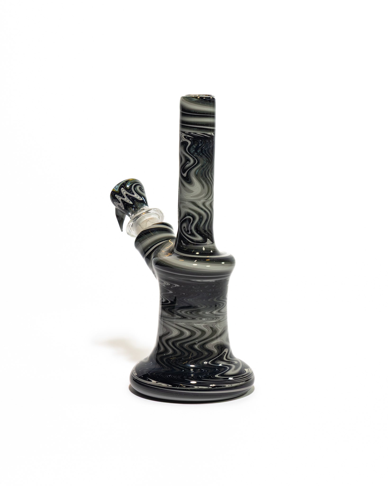 Gobs Glass - Re Wig-Wag Bong - Black & White