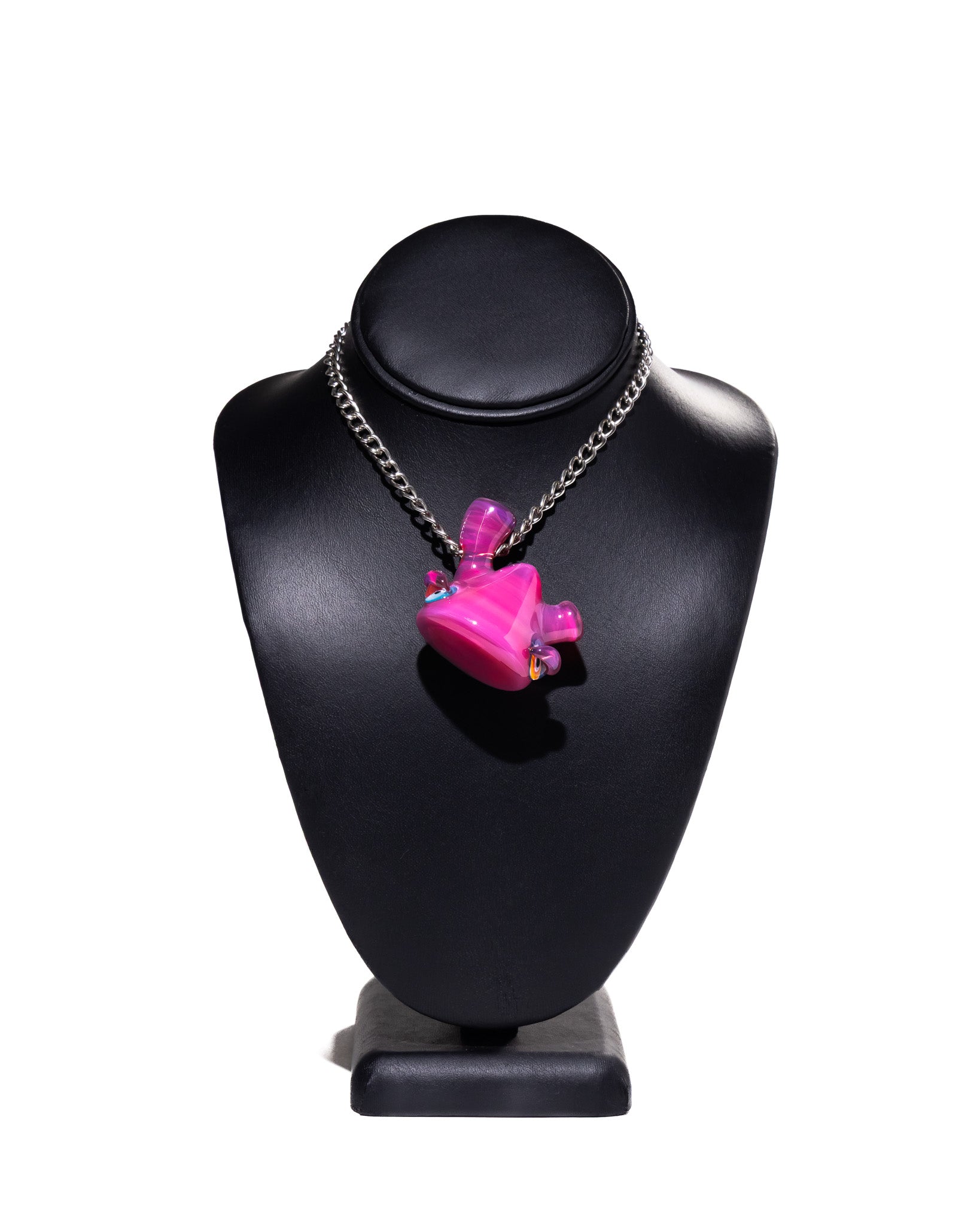 Lerk the World - Pendant - Magenta